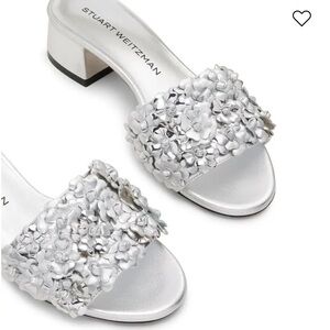 Stuart Weitzman Silver leather Meadow Slide Sandal women size 7.5 New
$475